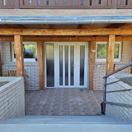 In - Balaton 53839 Apartament *